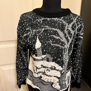 Vintage Elegant Black and White Retro Winter Scene Sweater Size M